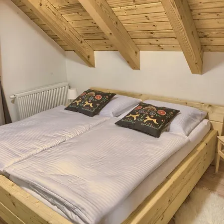 Vakantiehuis Zruby Pod Chopkom Tale